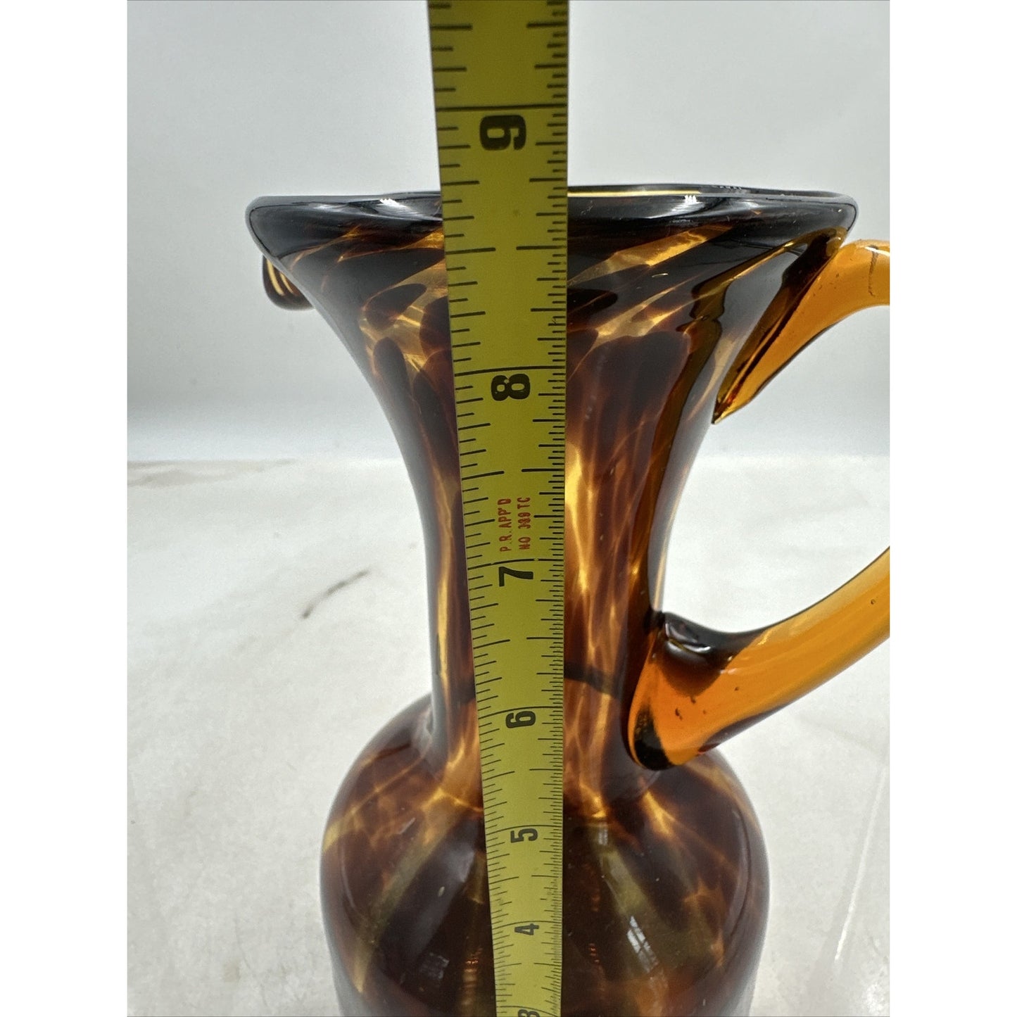 VTG Art Glass Pitcher Tortoise Amber Brown Swirl Water Applied Handle 9"