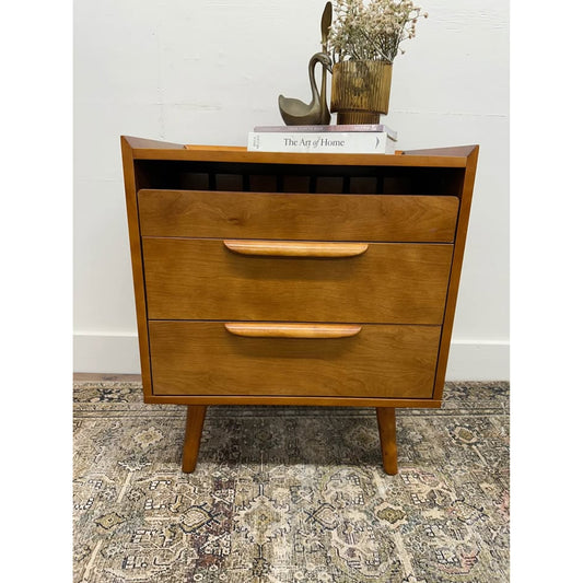 Florrie 3 Drawer Nightstand Acorn Finish Wood MCM Style Built in Outlet
