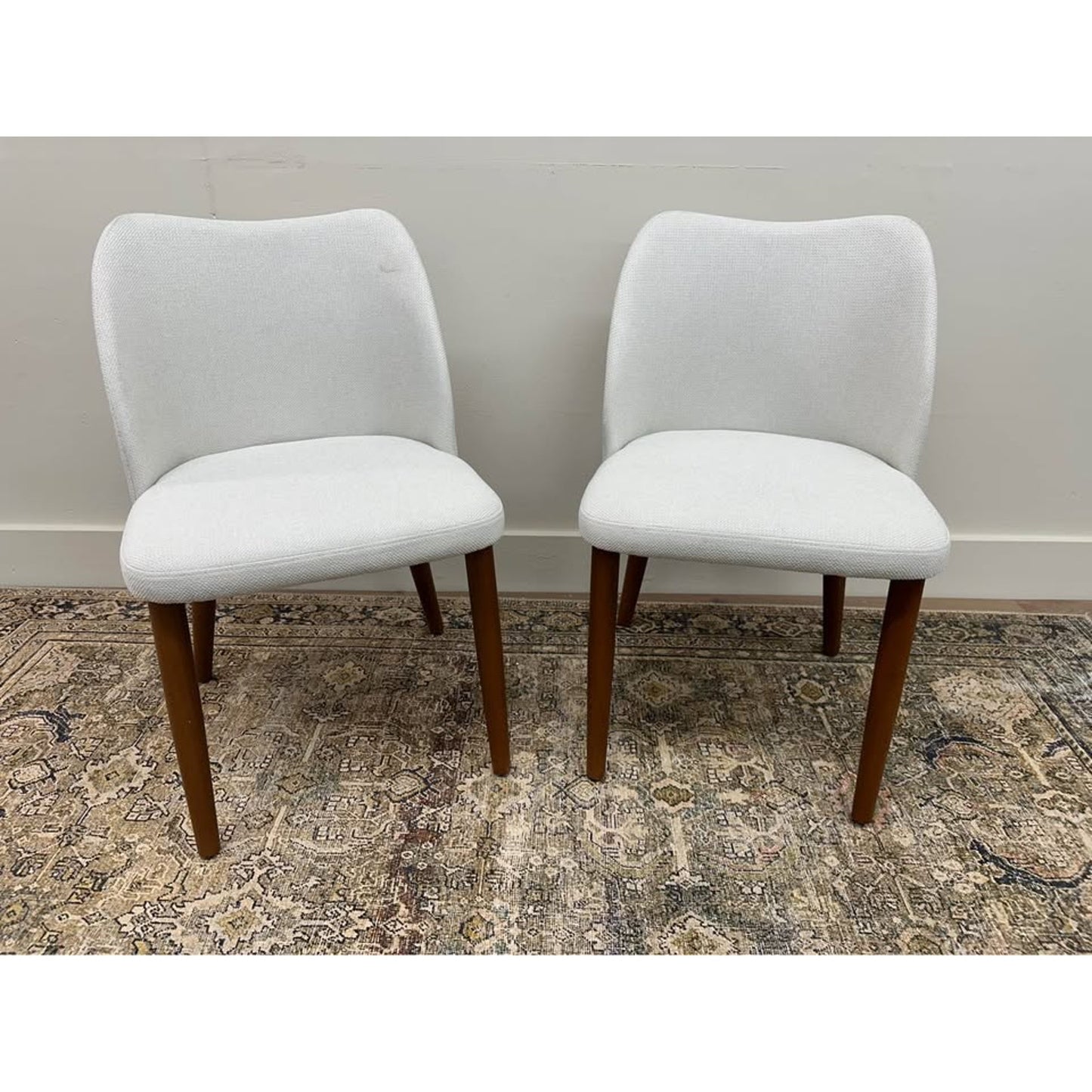Barbara Dining Chair,Set of 2 Lt Gray Wood Legs