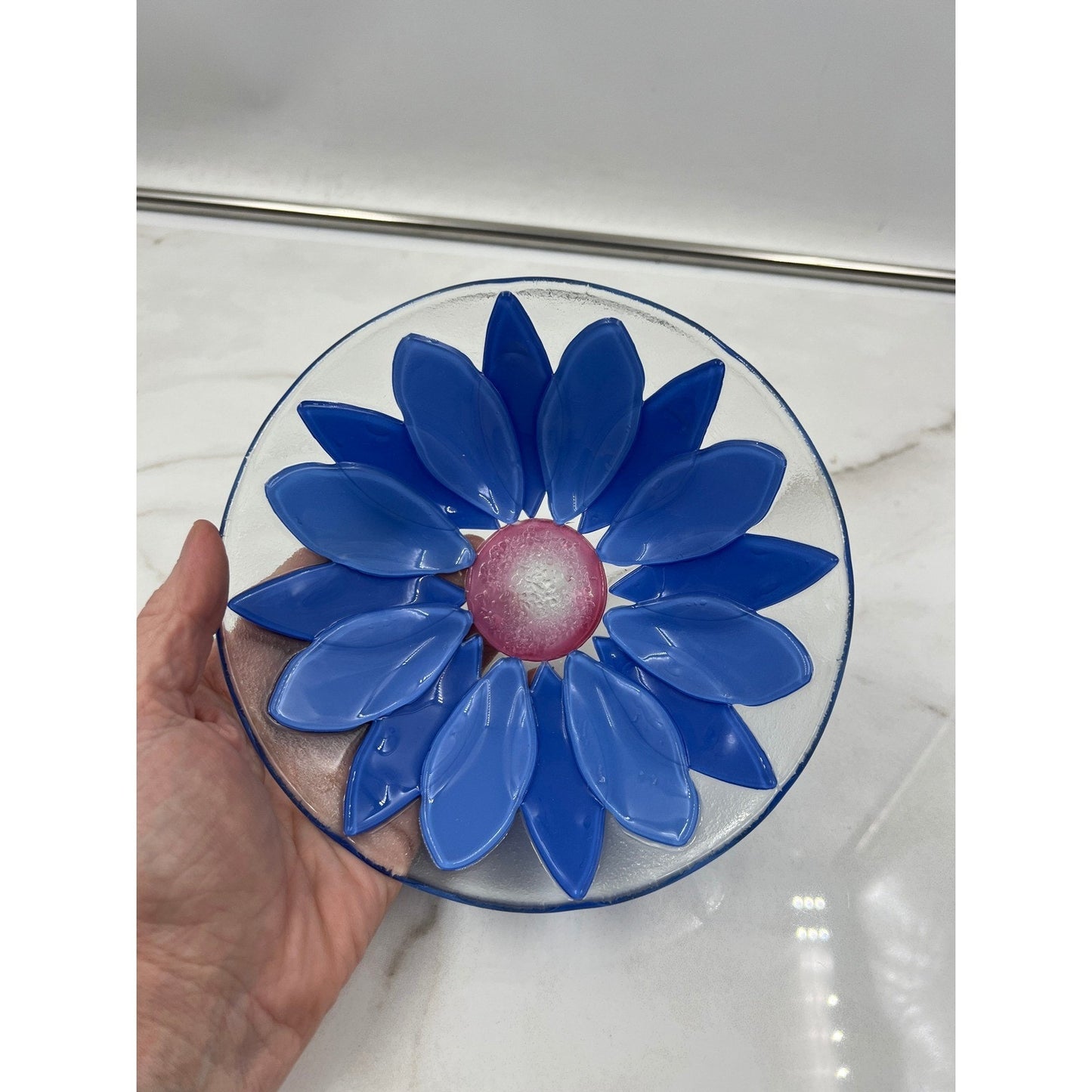 Villeroy & Boch Flora Vitrum 6 3/4" Bowls Blue Cornflower Fused Glass