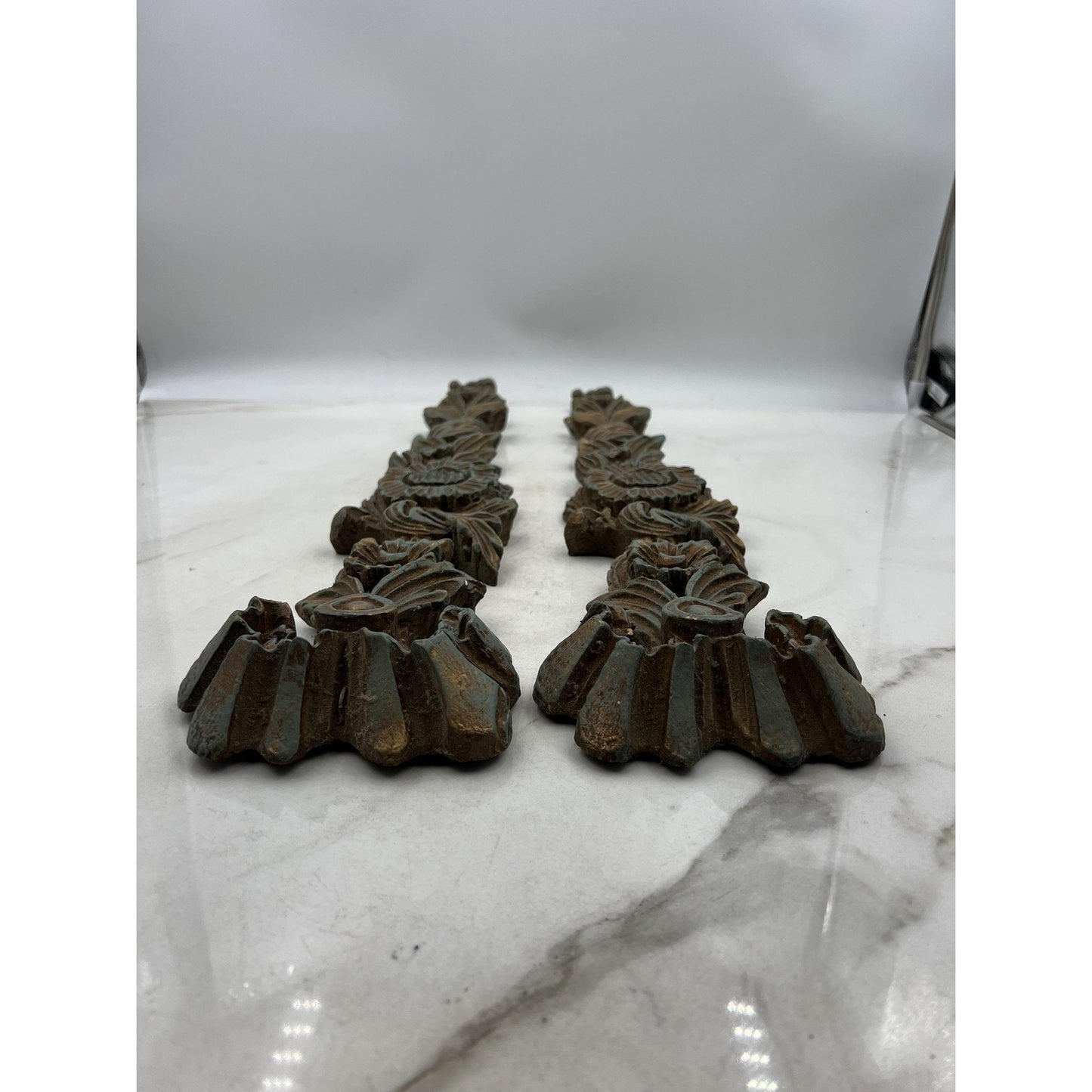 VTG Ornate Resin Wall Appliques Acanthus Floral Ribbon Rococo Green Gold French