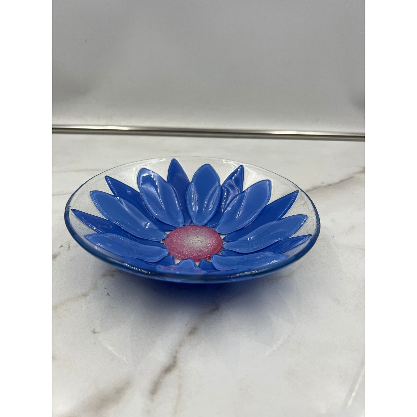Villeroy & Boch Flora Vitrum 6 3/4" Bowls Blue Cornflower Fused Glass