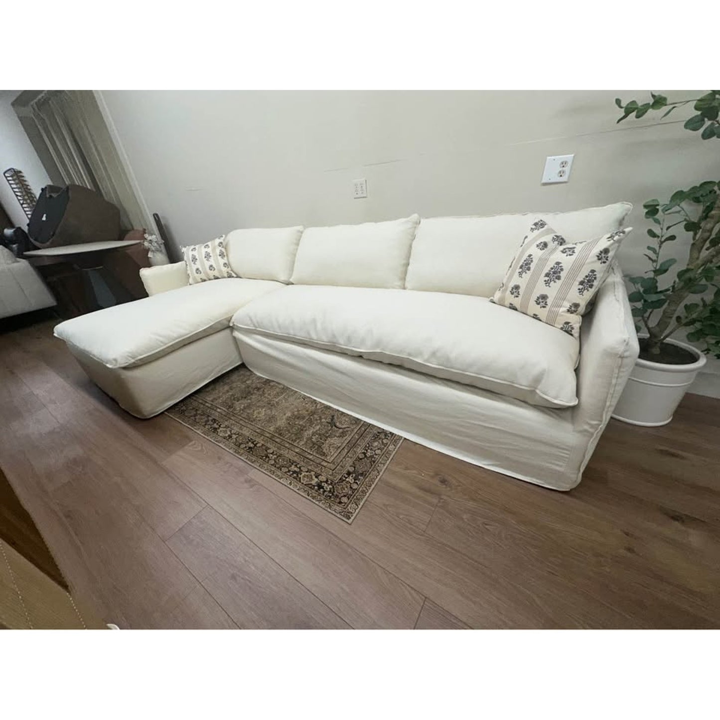 Bellatrix Upholstered L-Shaped Sectional Couch By Birch Lane Off White Performance Fabric