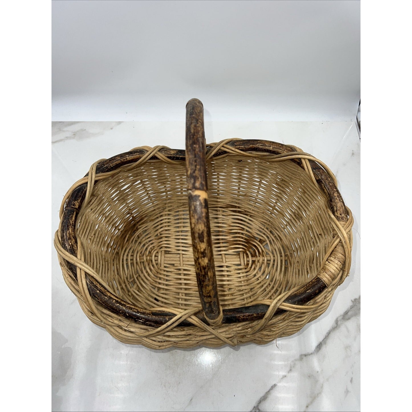 PRIMITIVE Vintage WOVEN Rattan Oak Splint EGG GATHERING BASKET Handle