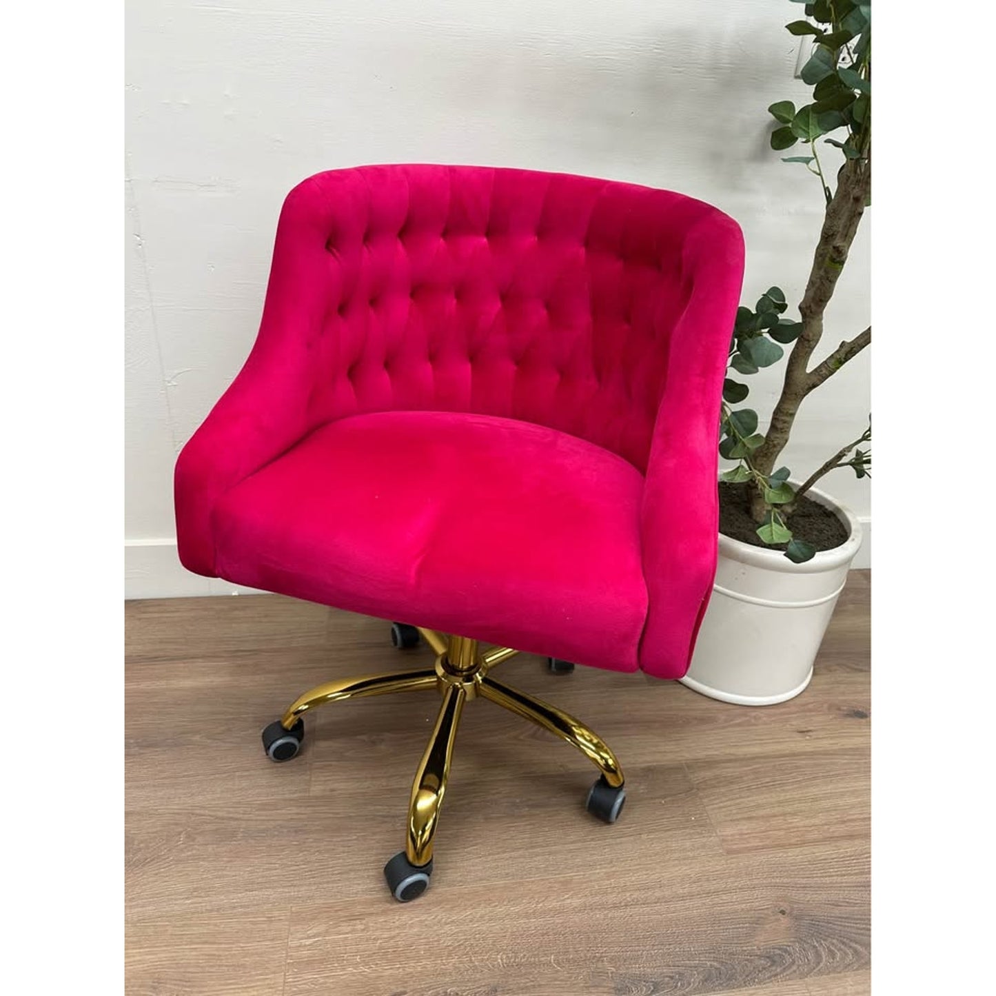 Lydia Task Chair-FUSHIA Hot Pink Gold Office Rolling Chair Tufted Barrel New Karat Home