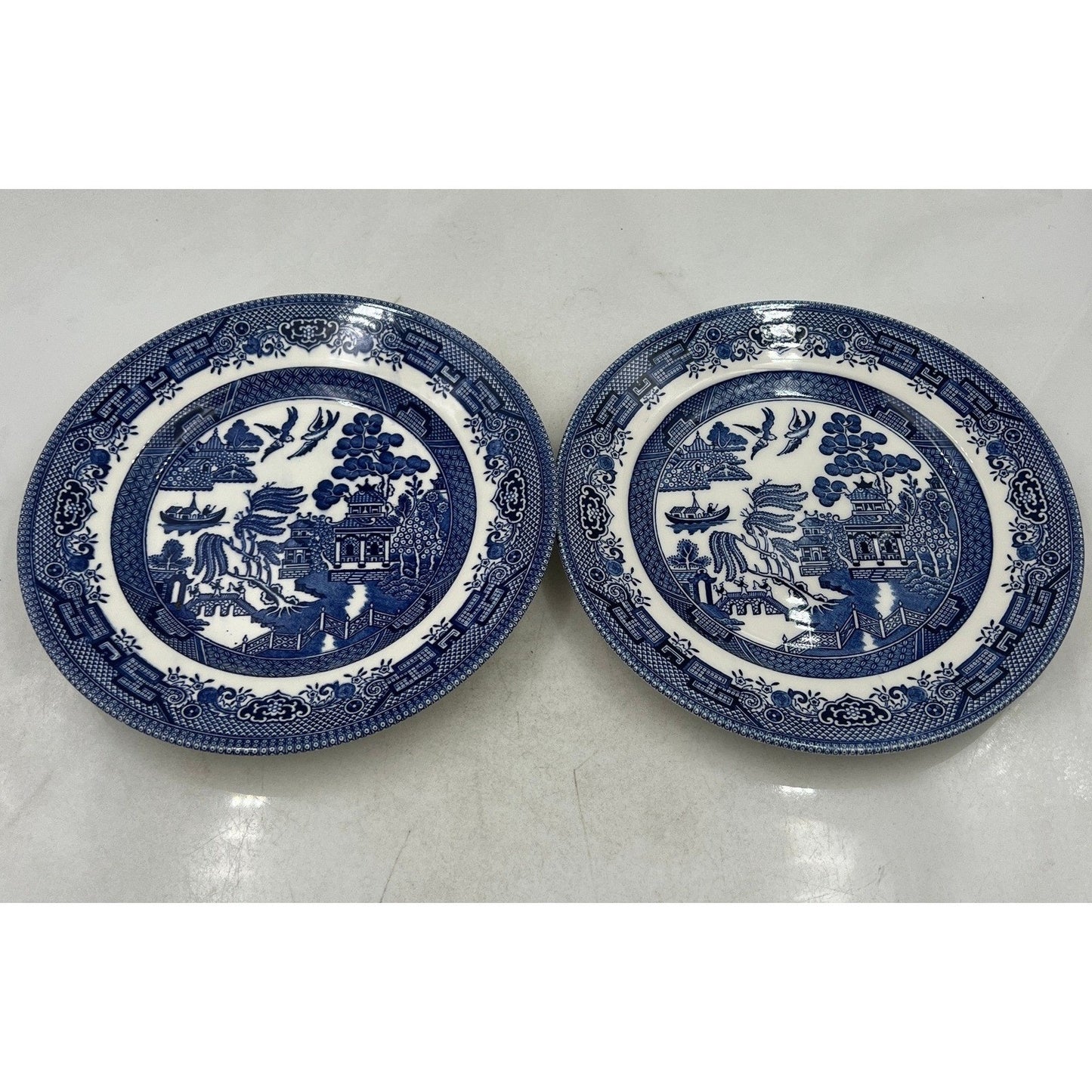 VTG Churchill Blue Willow Pattern Salad Plates England Chinoiserie 8" Set of 2