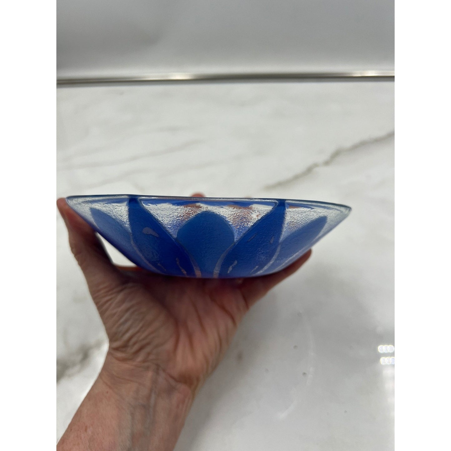 Villeroy & Boch Flora Vitrum 6 3/4" Bowls Blue Cornflower Fused Glass