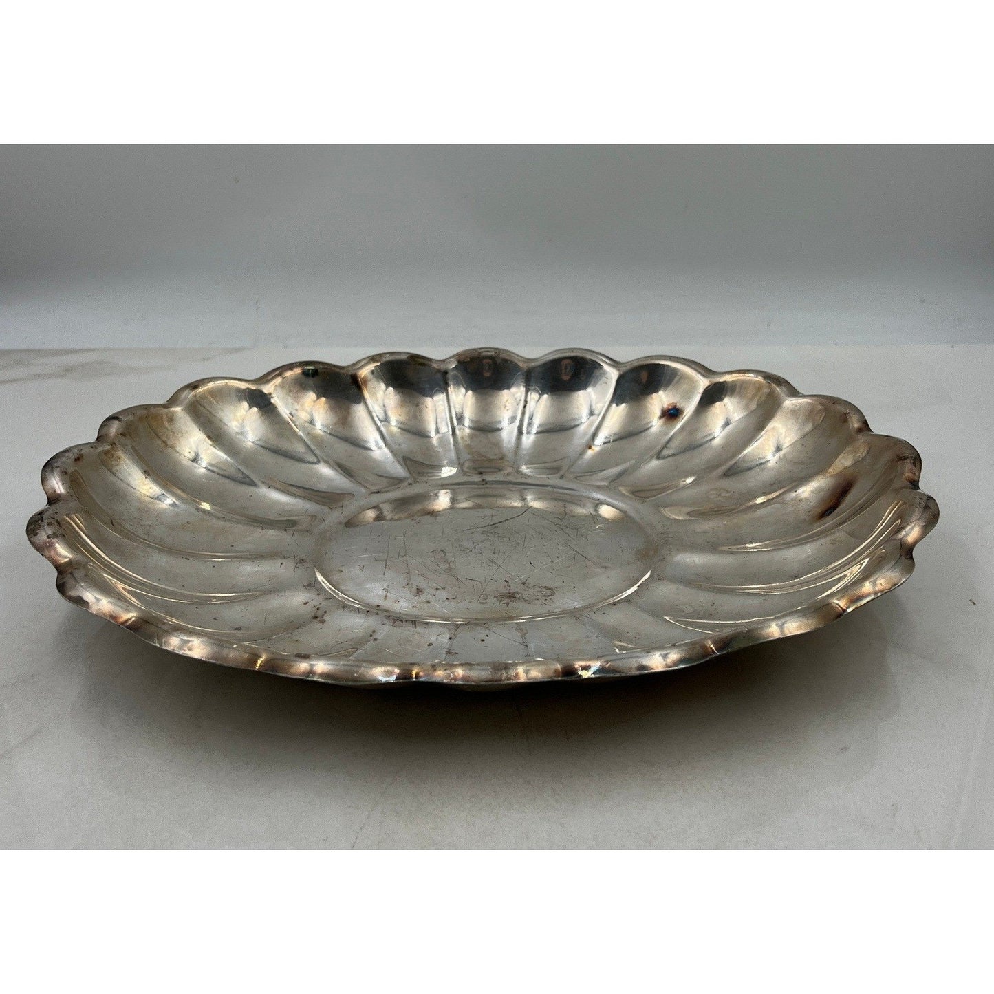 Reed & Barton Silver Plated Scalloped Edge Serving Dish 110