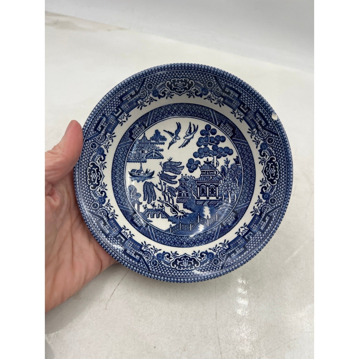VTG Churchill Blue Willow Pattern Bowls England Chinoiserie 6"