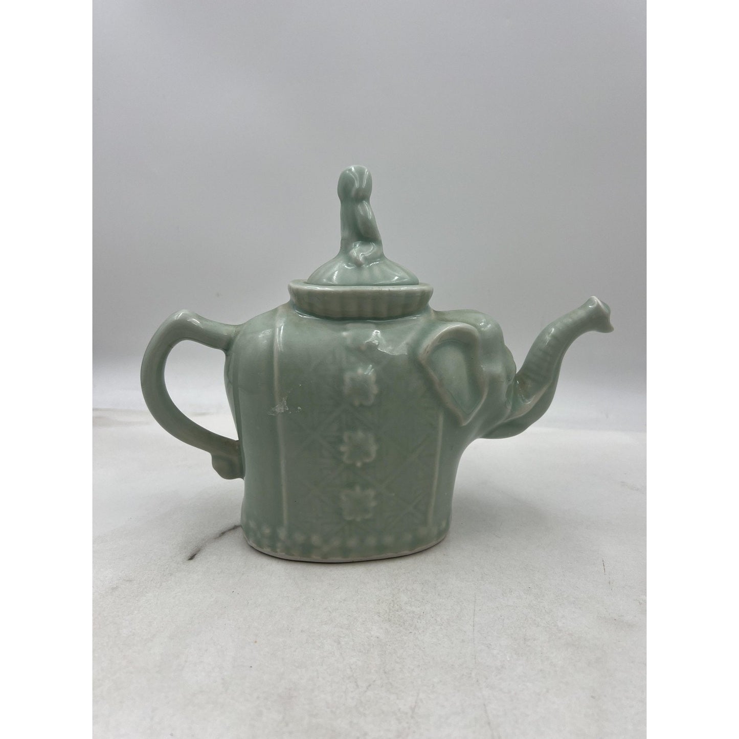 Celadon Porcelain Elephant Teapot Figural Lidded Pot Chinese Mark Relief Glaze