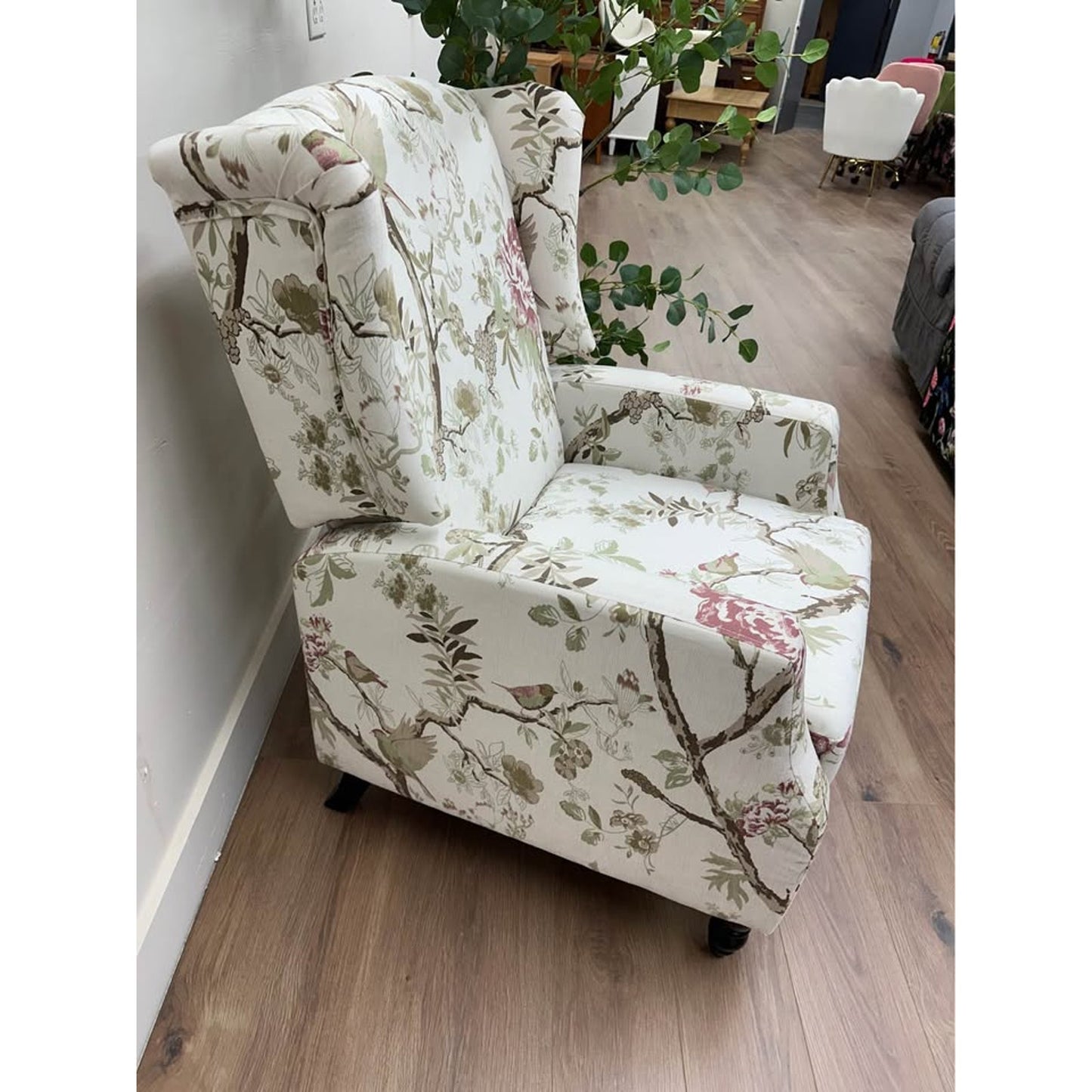 Celia Manual Recliner,French Country BIRD Floral Arm Chair New Karat Home