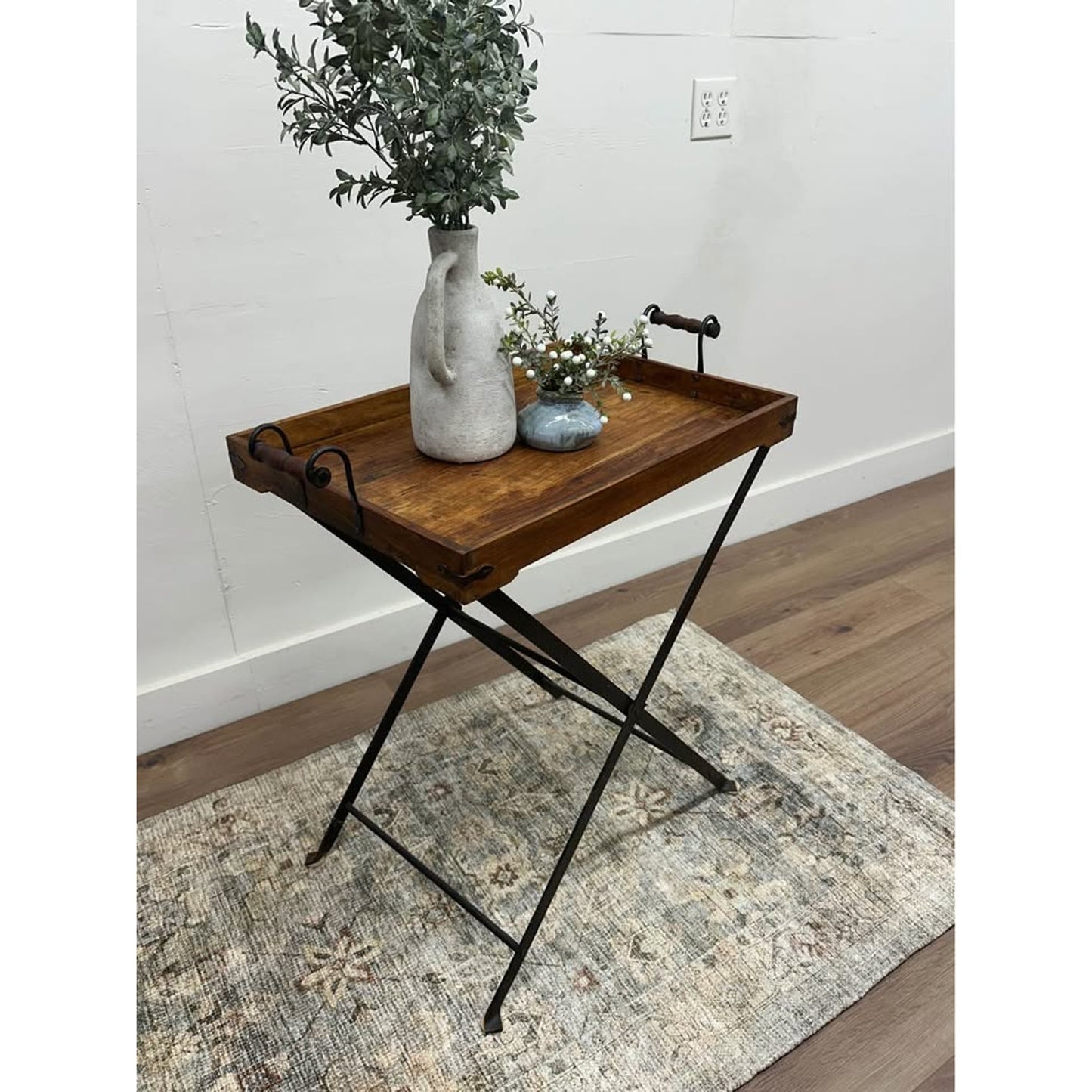 VTG  Rustic Wood Black Iron Folding Tray Table Butlers Tray TV Tray