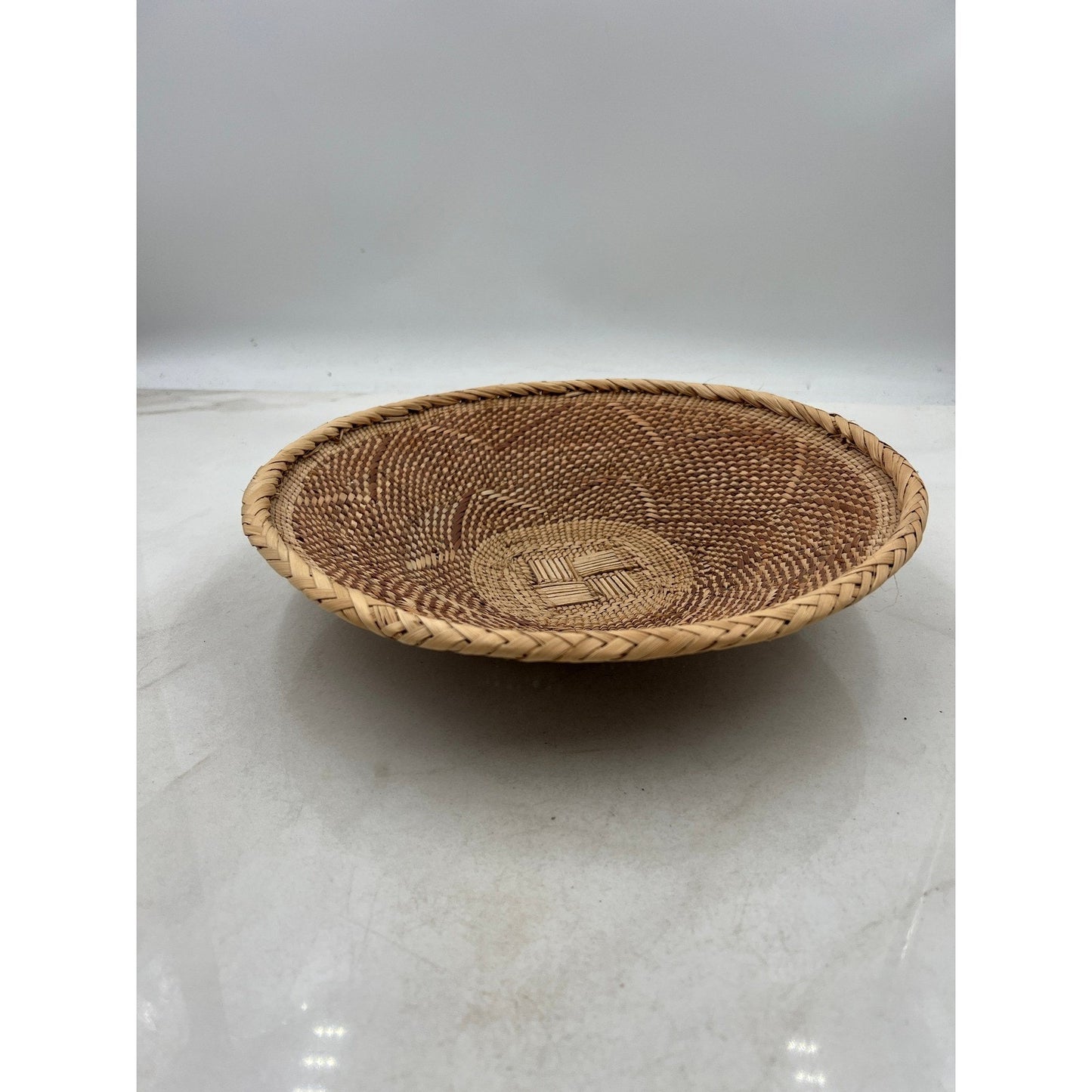 VTG Hand Woven Bowl Tray Zimbabwe Natural Fiber Round Decorative