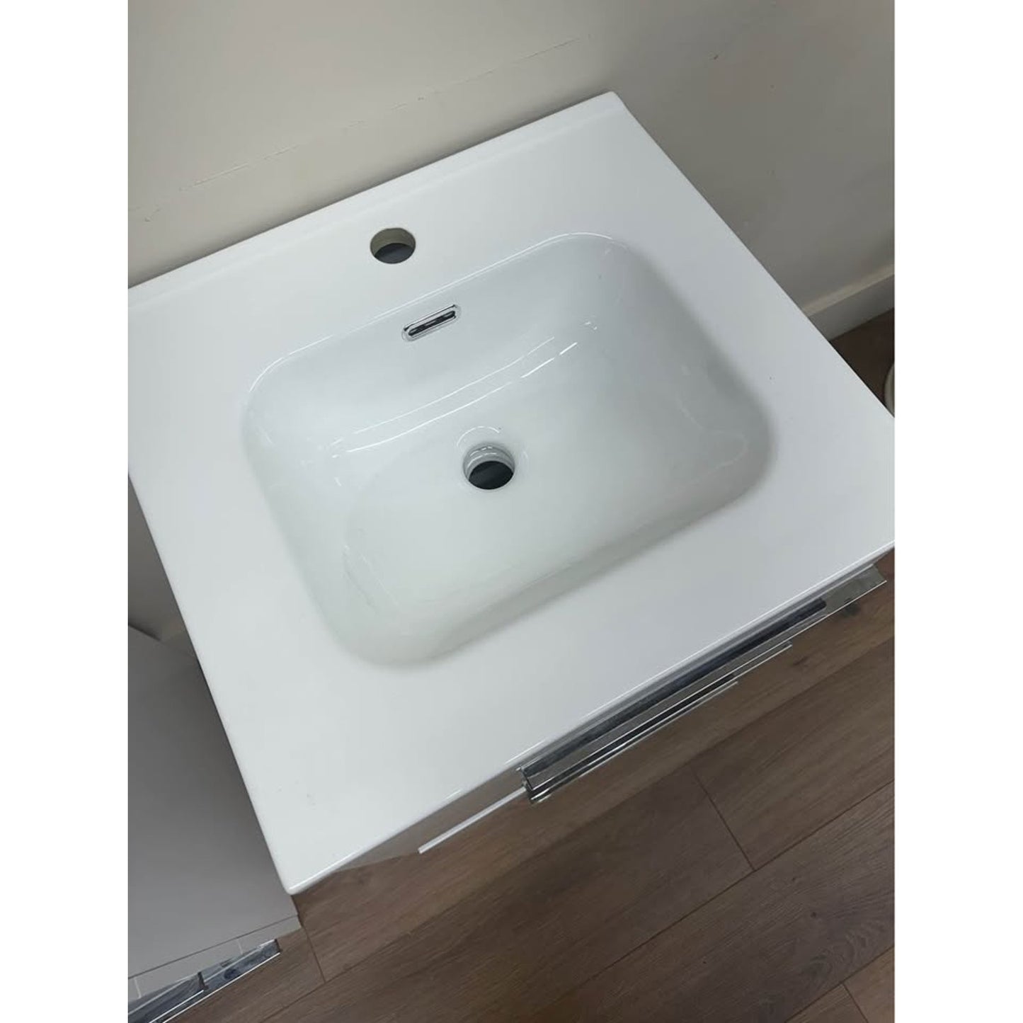 Marlaya 20" High Gloss White Silver Accents Bathroom Vanity w/Sink Set of 2