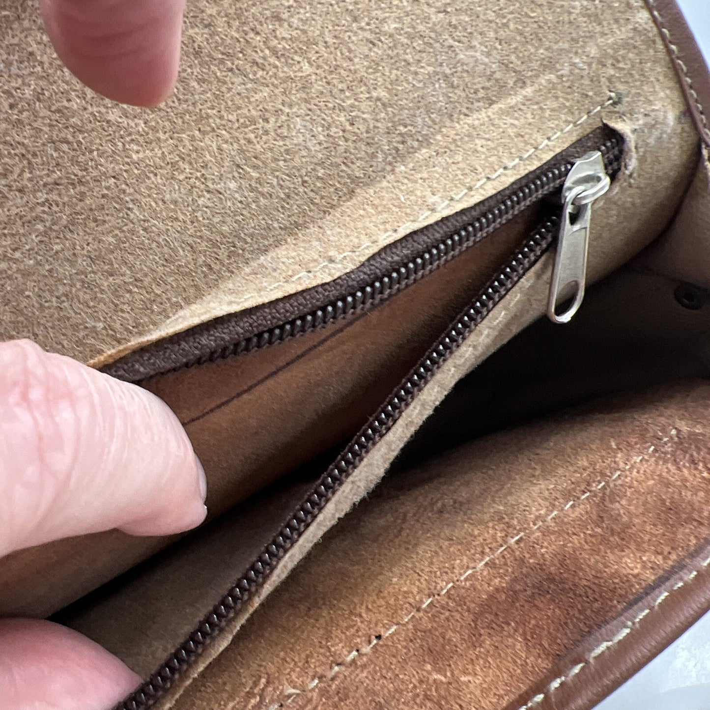 VTG Saddlebag Purse Women’s Brown Tooled Leather Camel Shoulder Bag