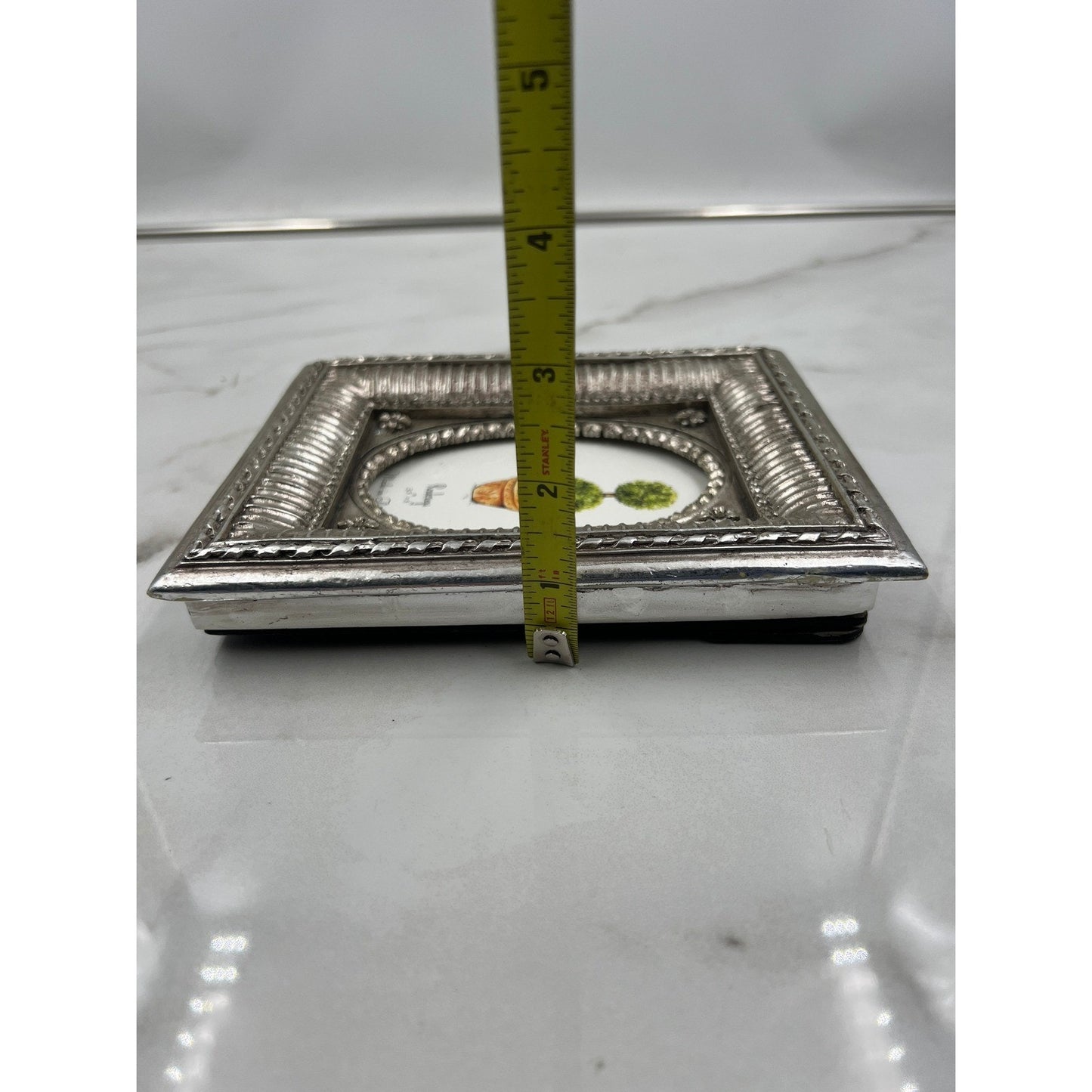 Renderings Picture Frame Silver Pewter Tone Ornate Oval Opening 3.5x5 Tabletop
