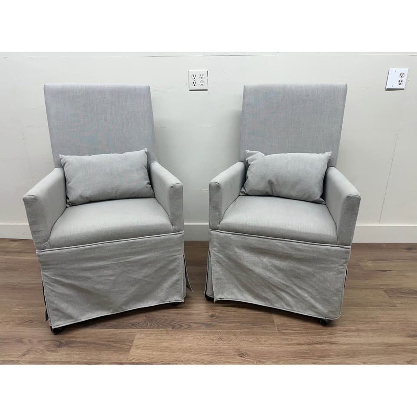 Gray Slipcovered Arm Chairs Dining Chairs Kitchen Chair Caster Wheels w/Pillows