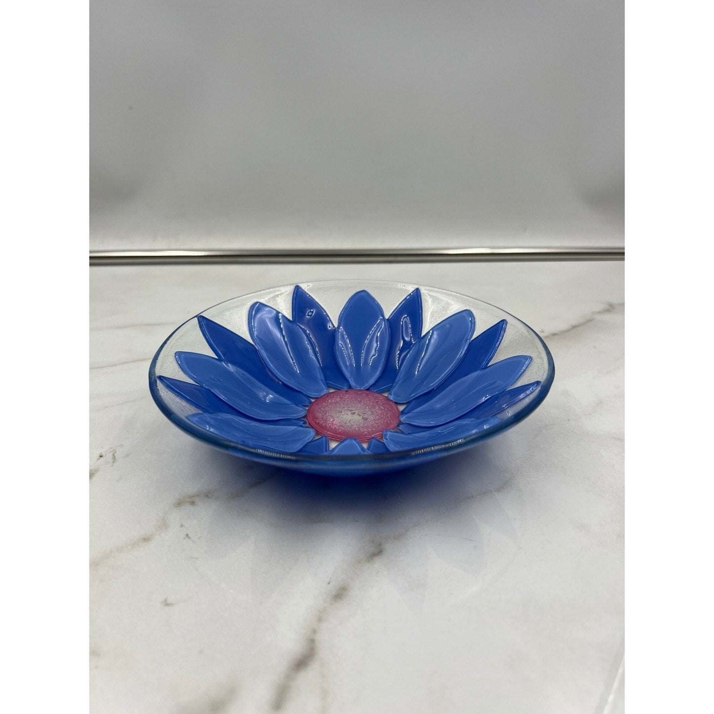 Villeroy & Boch Flora Vitrum 6 3/4" Bowls Blue Cornflower Fused Glass