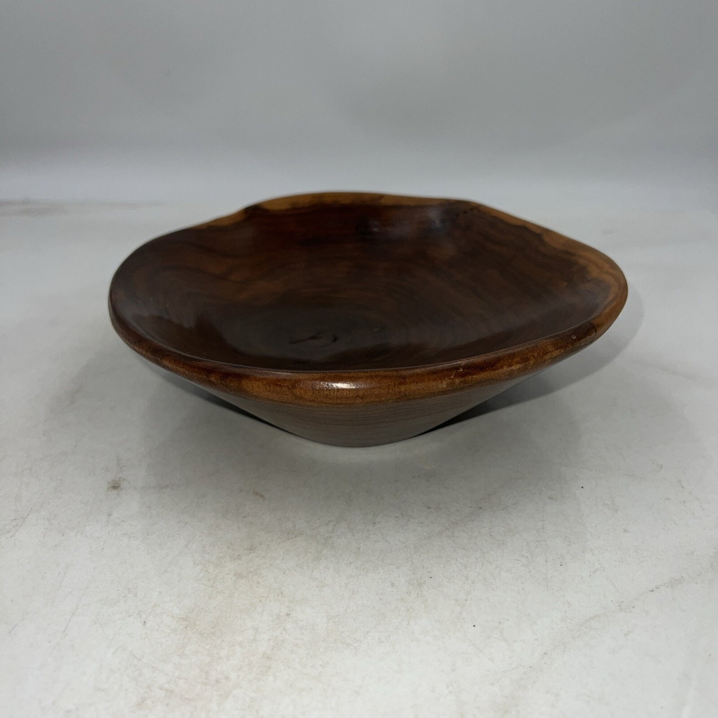 VTG Handmade Wooden Bowl W7"/H 2.5" Redwood California USA Stunning Hand Turned