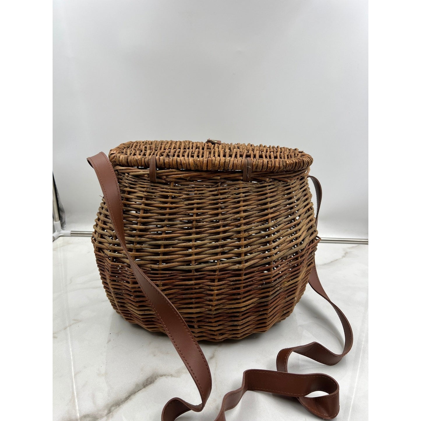 Vintage Wicker Creel Basket Bag Brown Woven Crossbody Picnic Fishing Bag