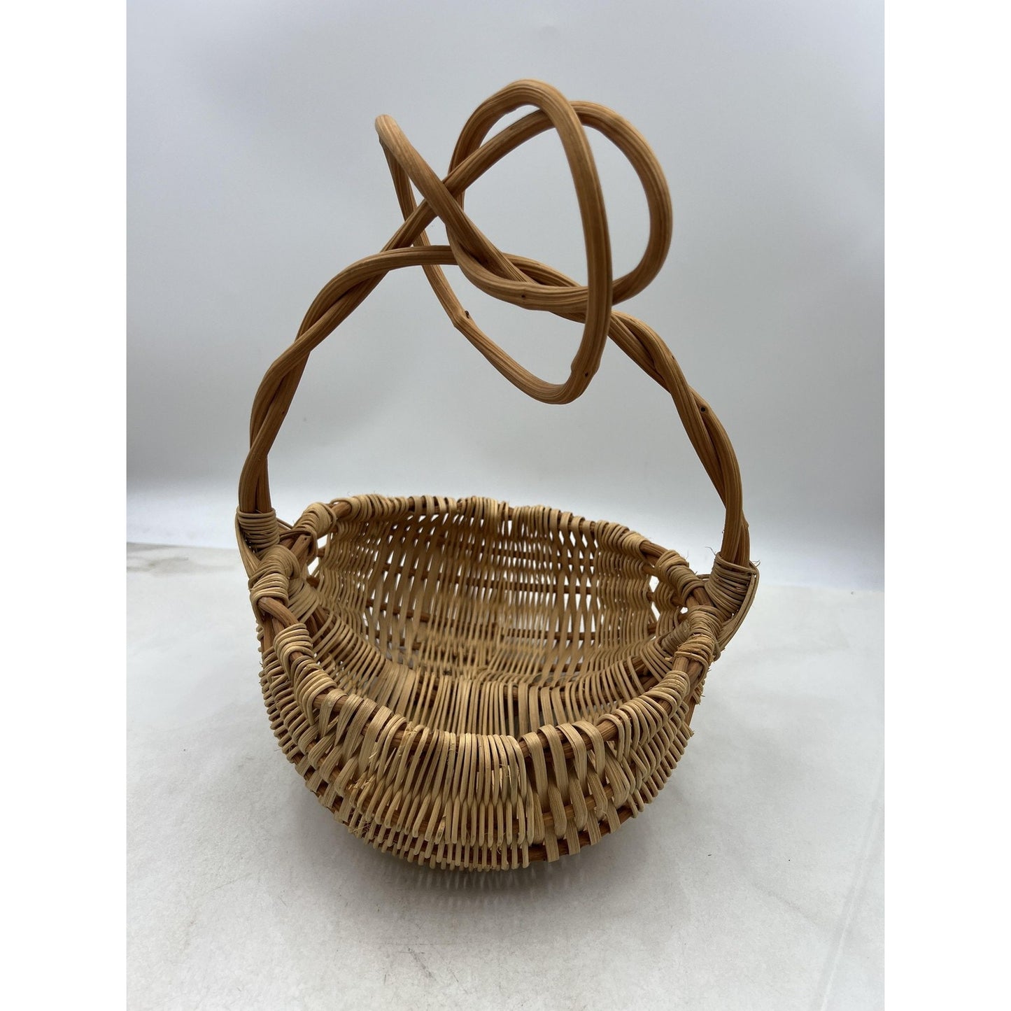 Handmade Woven Basket Boho Decor Twisted Rattan Handle Fruit Craft Display 13"