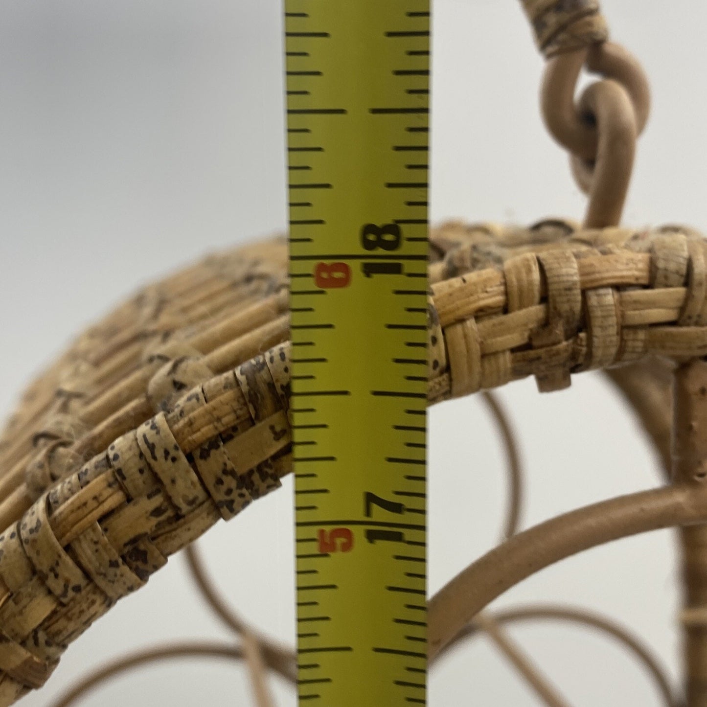 VTG Wicker Wine Rack Freestanding 7 Bottle Bamboo Holder 18" Tall Boho Hippie