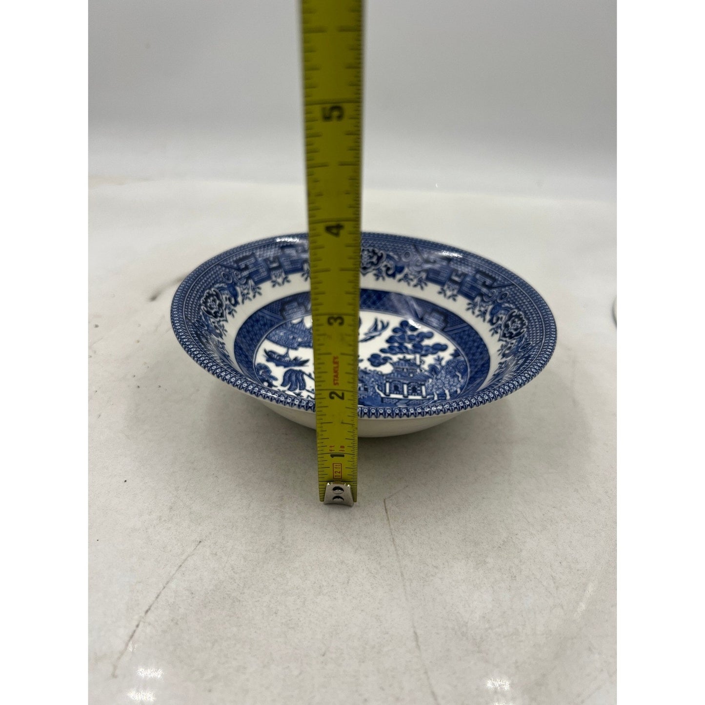 VTG Churchill Blue Willow Pattern Bowls England Chinoiserie 6" Set of 2