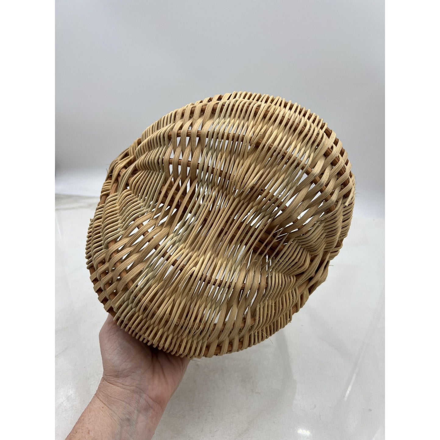 Handmade Woven Basket Boho Decor Twisted Rattan Handle Fruit Craft Display 13"