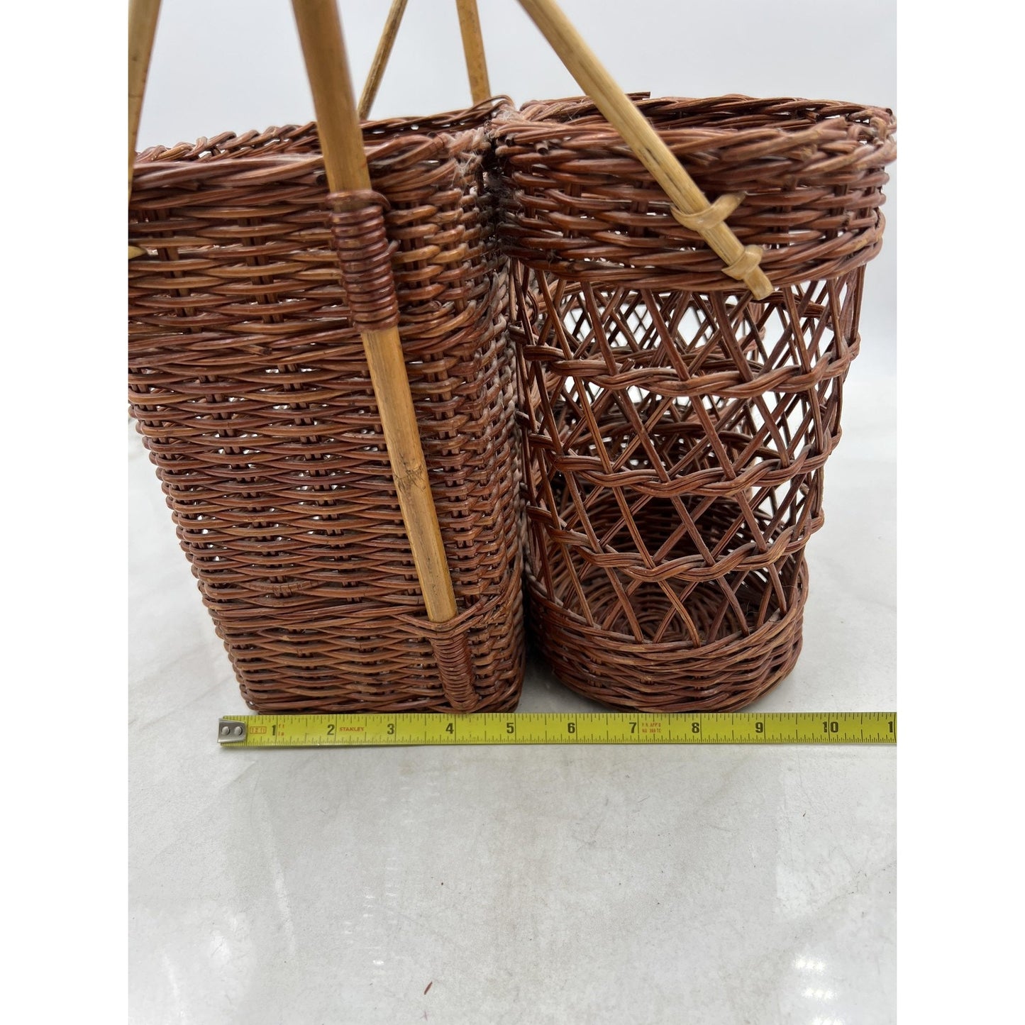 Vintage Wicker Bottle Carrier Picnic Basket Dual Cylinder Rectangular Compartmen