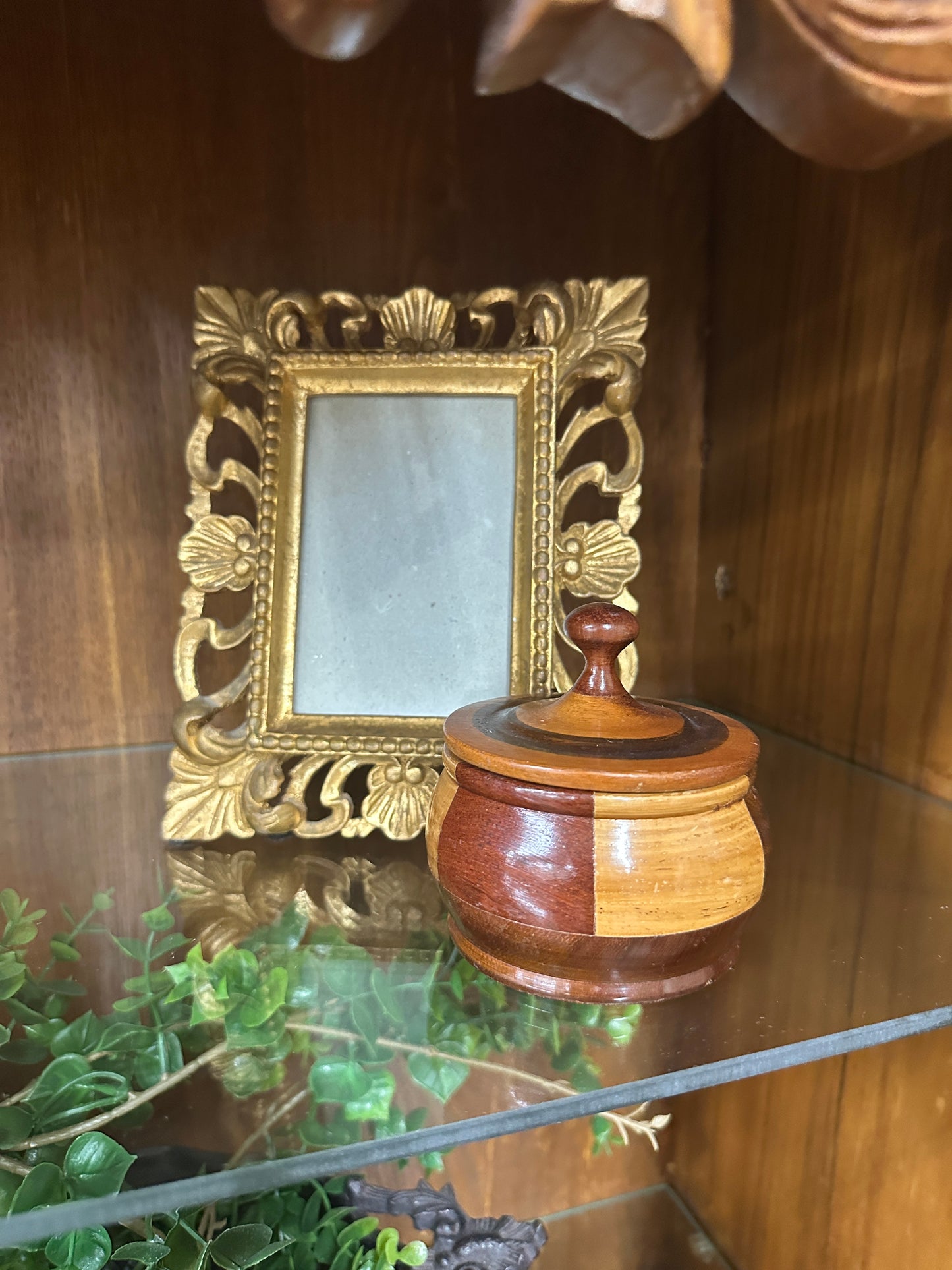 Vtg wood bowl lidded