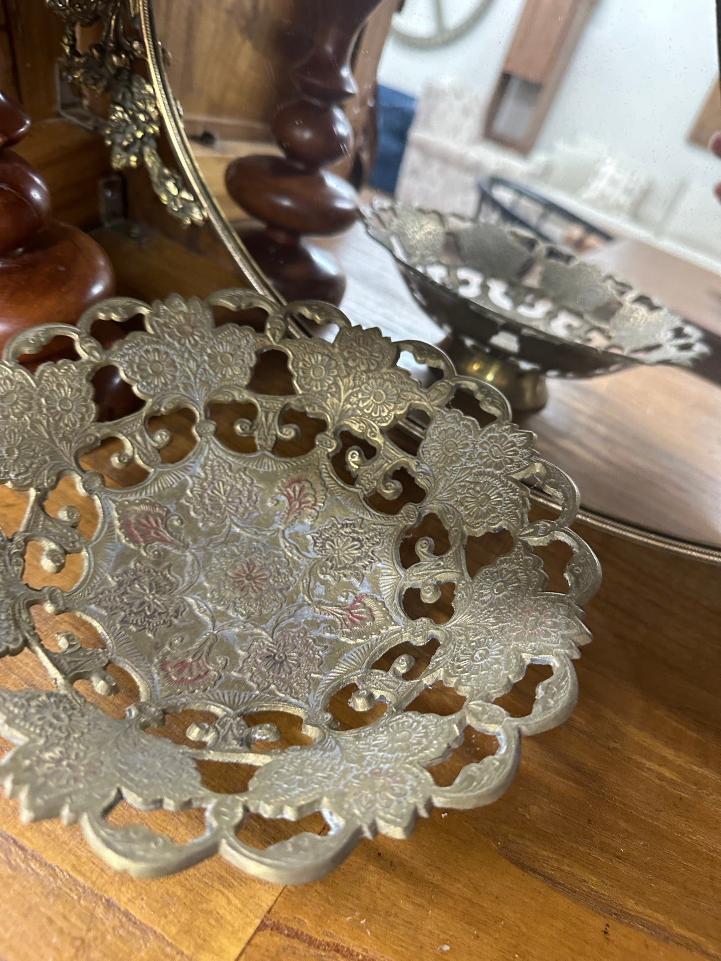 Vtg brass trinket dish