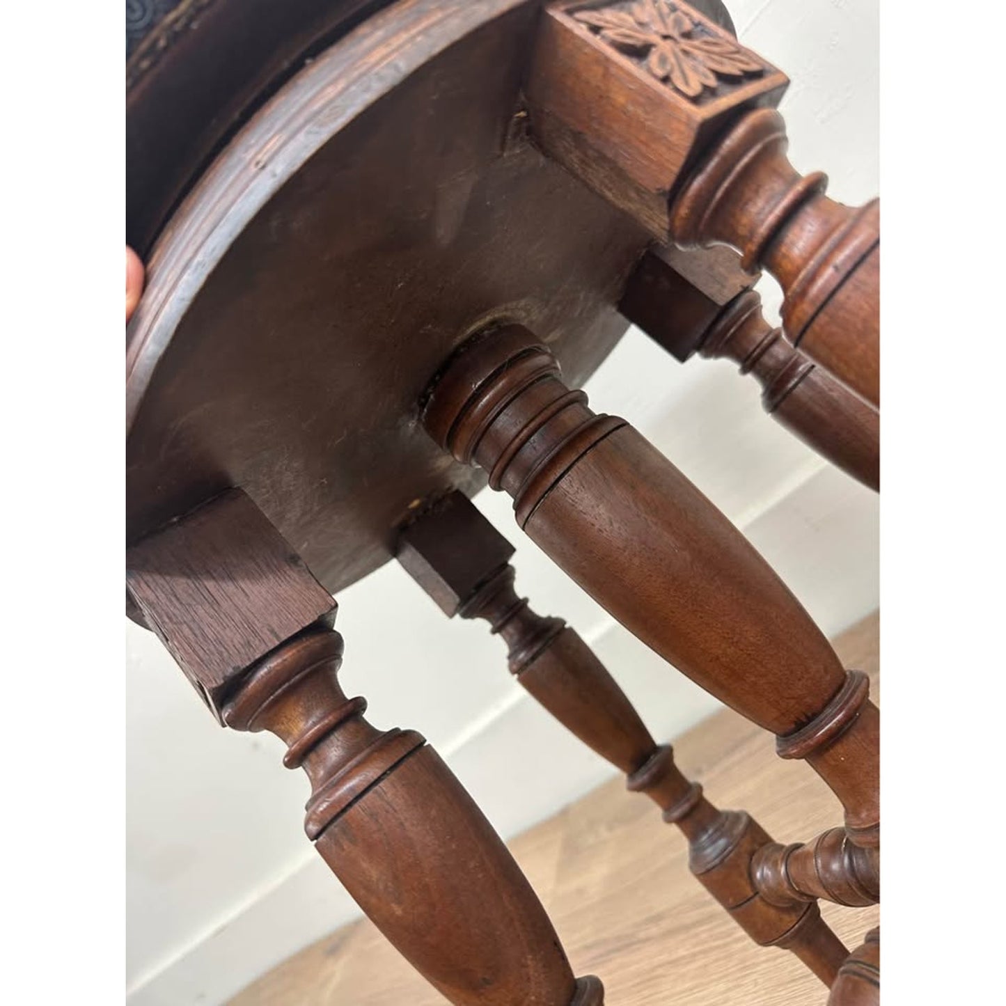 Solid Walnut Piano Stool Late 19th Century Needlepoint