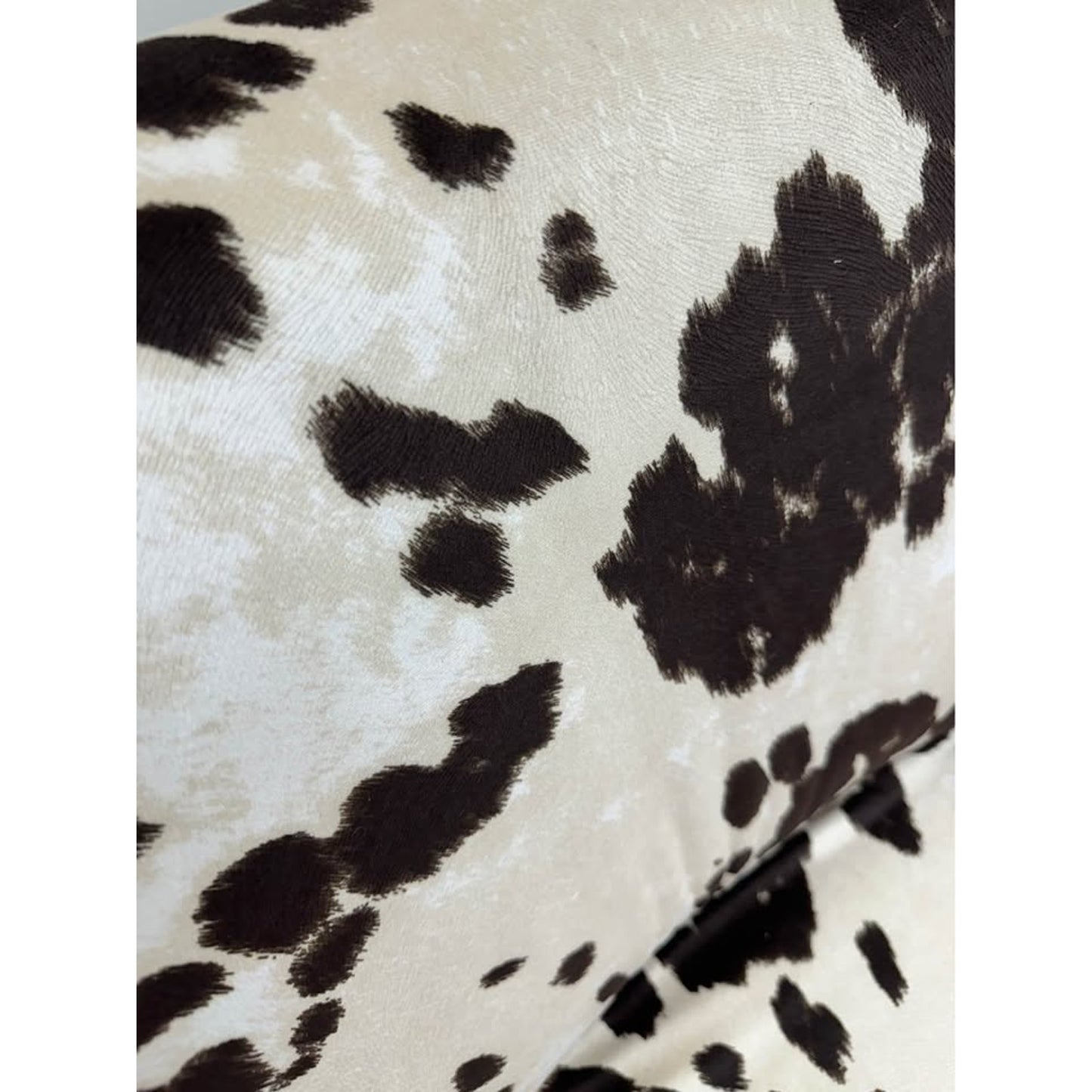 Araceli Armchair-COWHIDE Print Western Chair NEW Karat Home