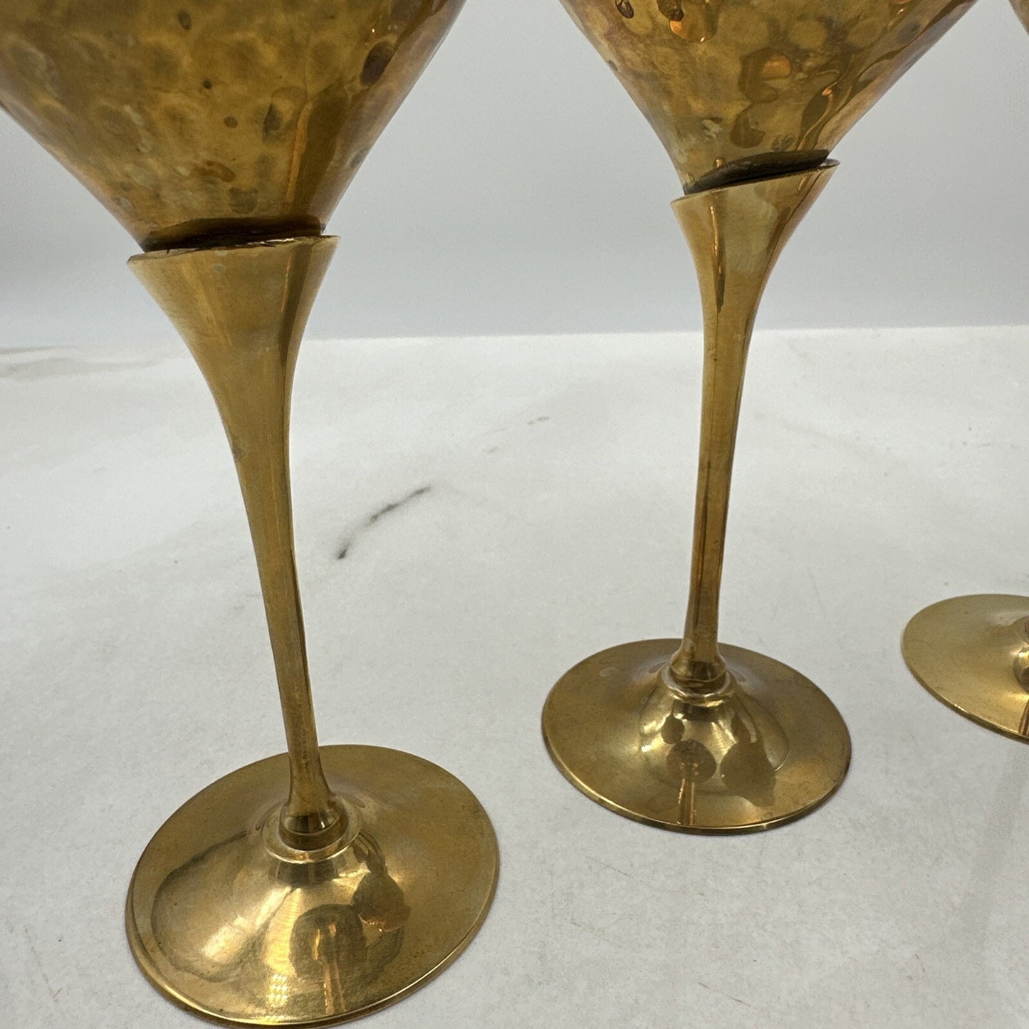Vtg Brass Wine Glasses Goblet Bar Drink Chalice 7" Hammered Texture Tulip Stem 4