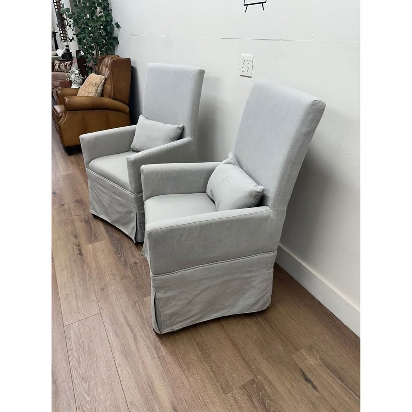 Gray Slipcovered Arm Chairs Dining Chairs Kitchen Chair Caster Wheels w/Pillows