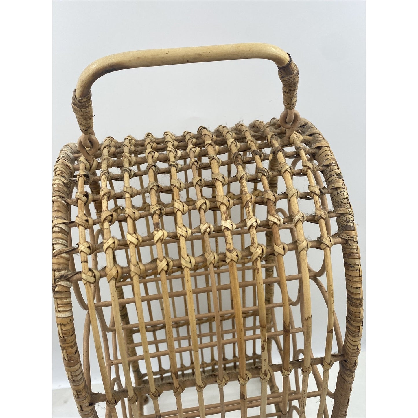 VTG Wicker Wine Rack Freestanding 7 Bottle Bamboo Holder 18" Tall Boho Hippie