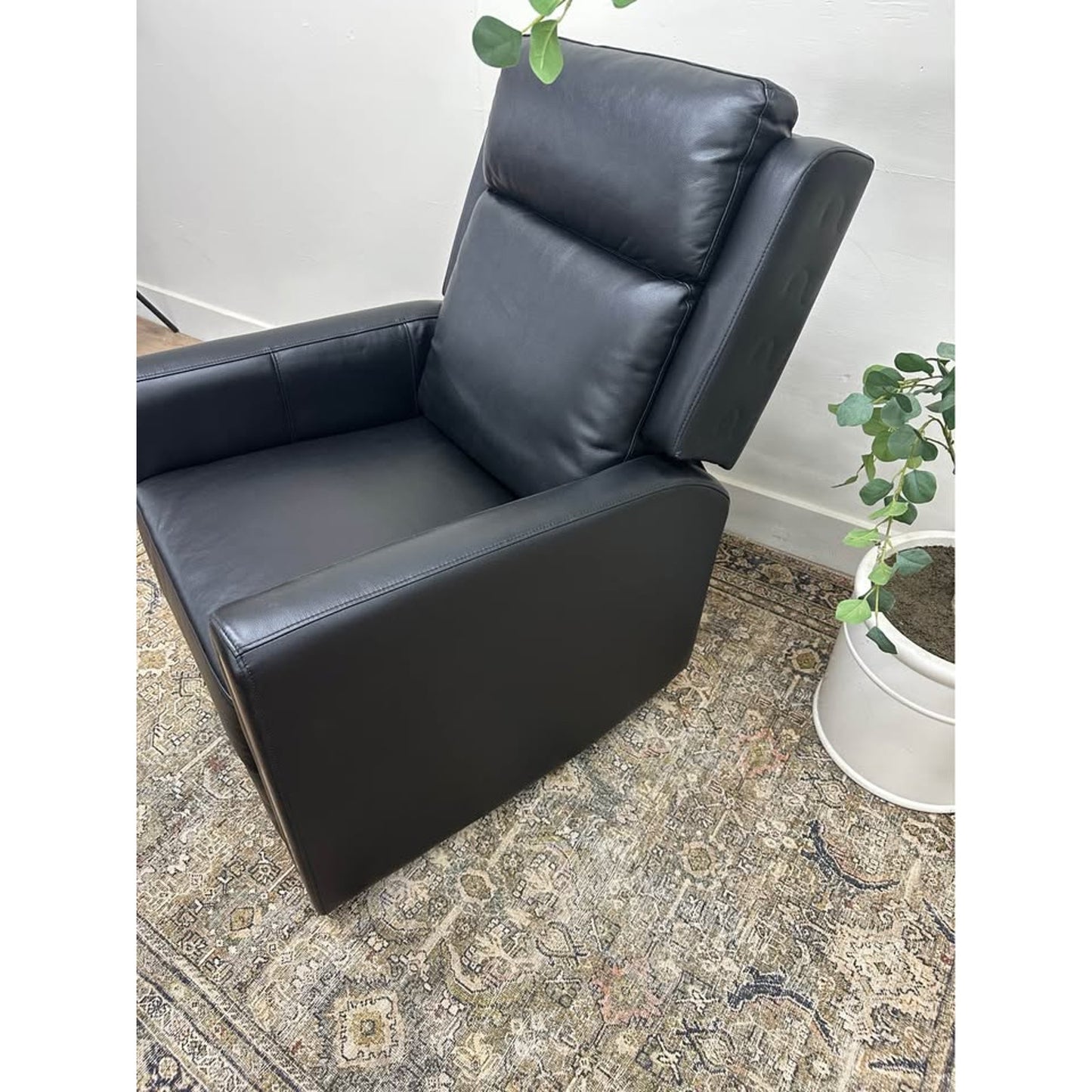 Jaime Genuine Leather Power Recliner-BLACK Wood Trim