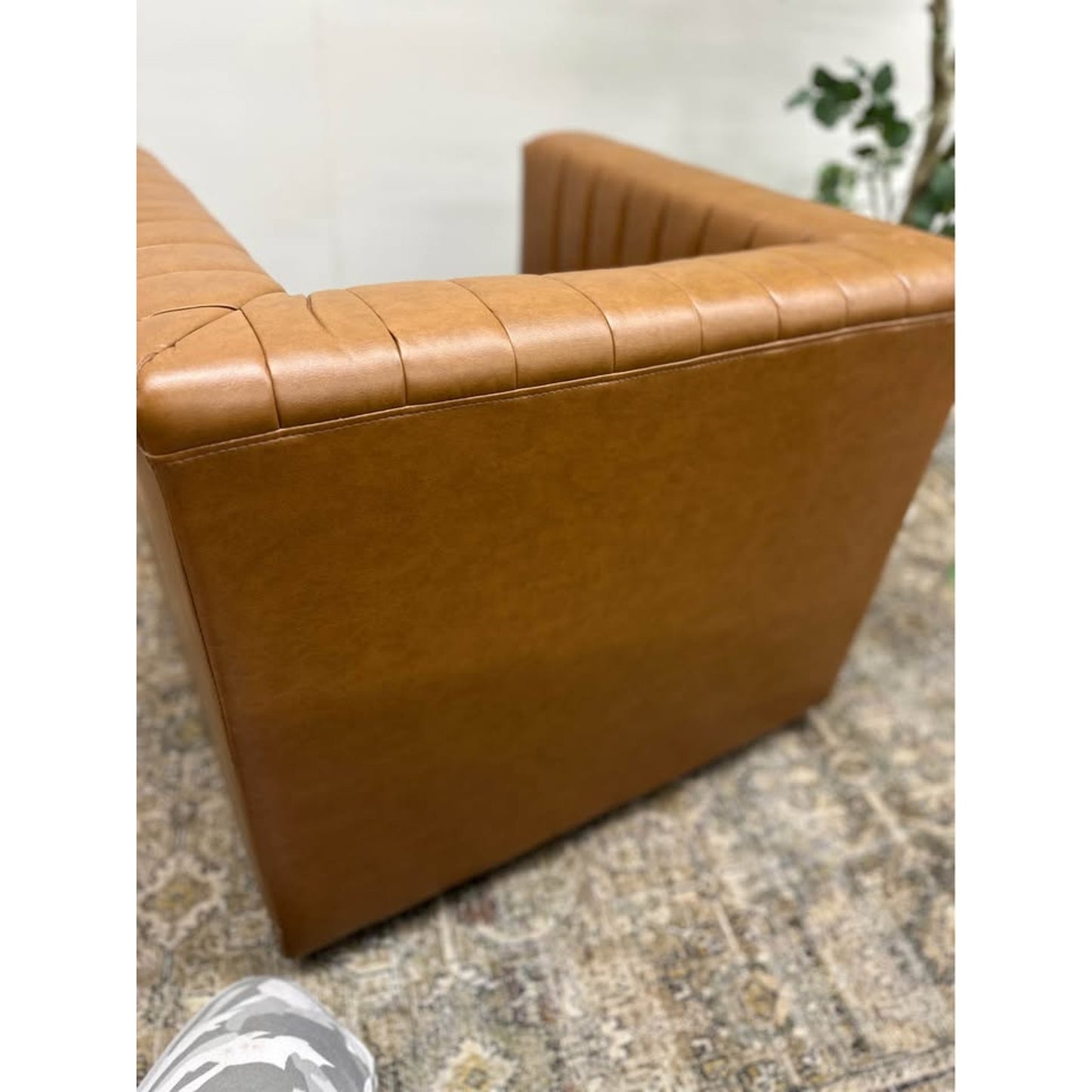 Esteban Swivel Chair-CAMEL Color Vegan Leather Channel Tufting Swivel Armchair Aviator New Karat