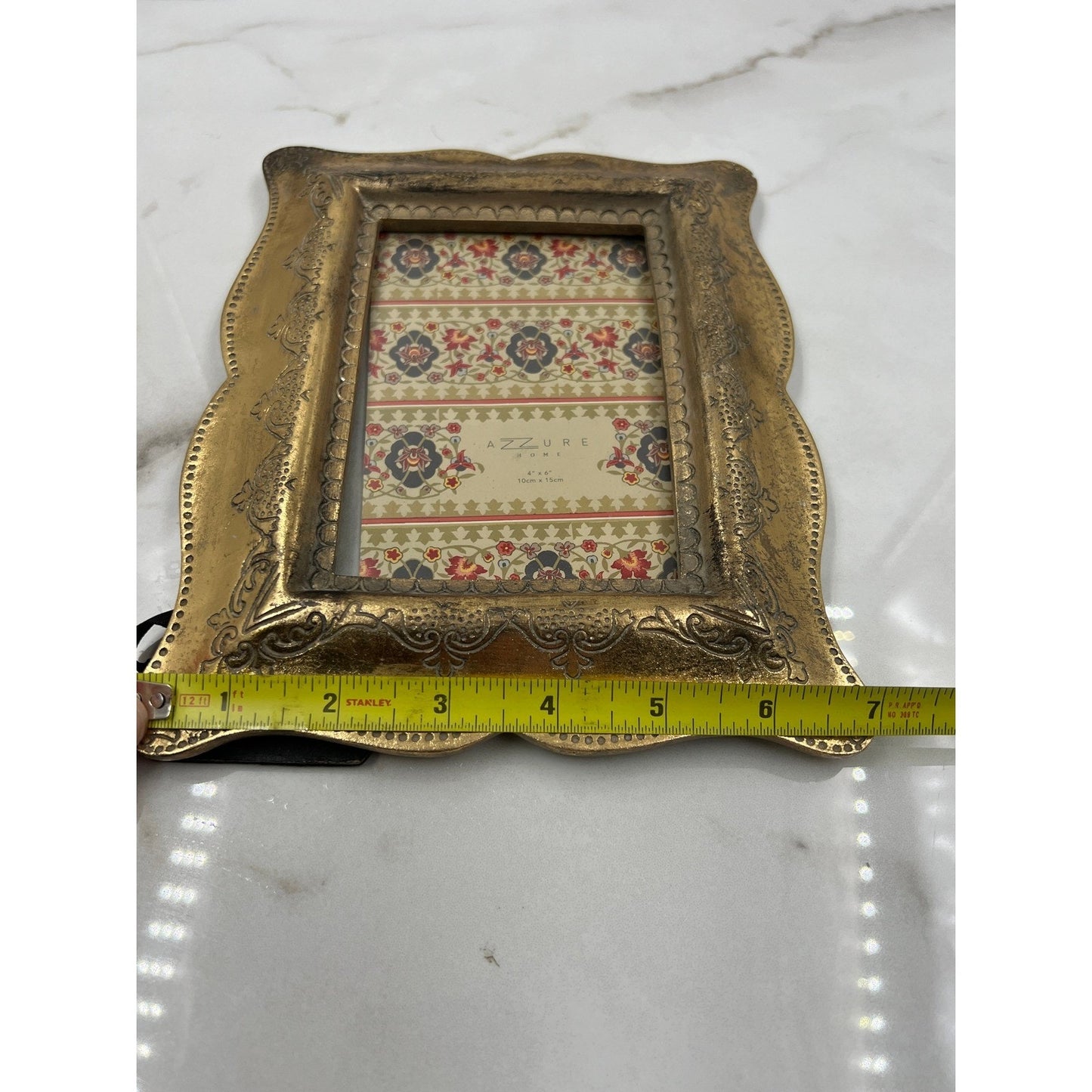 AZZURE HOME Gold Ornate Scroll Photo Frame 4x6 Tabletop Display