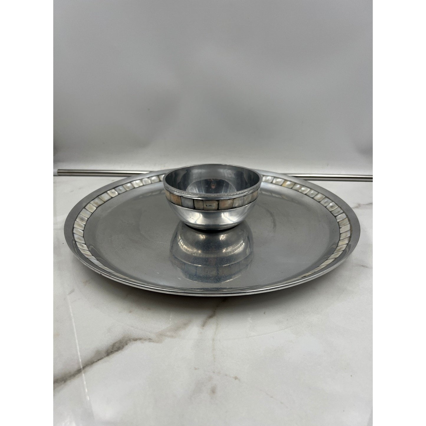 Towle Silversmiths Chip and Dip Serving Set Mother of Pearl Inlay Metal Platter