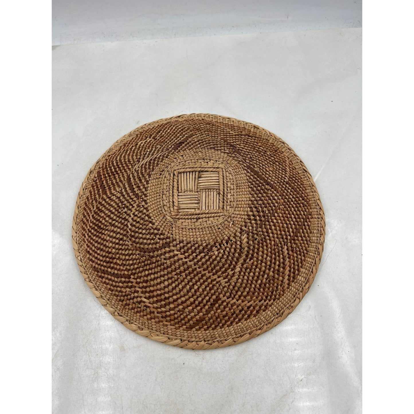 VTG Hand Woven Bowl Tray Zimbabwe Natural Fiber Round Decorative