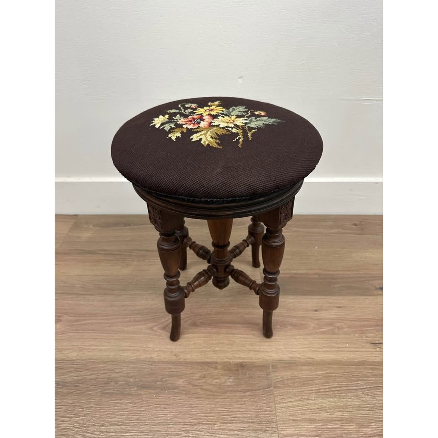 Solid Walnut Piano Stool Late 19th Century Needlepoint