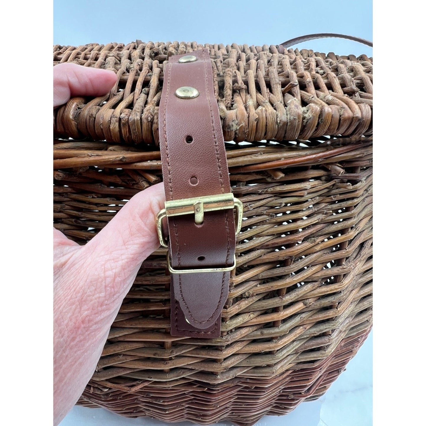Vintage Wicker Creel Basket Bag Brown Woven Crossbody Picnic Fishing Bag