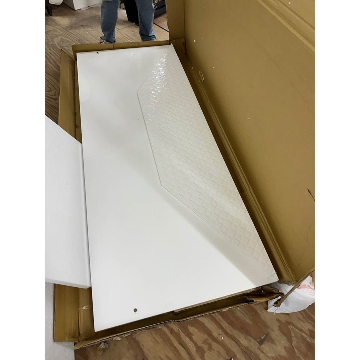 Ives White High Gloss Wood Frame Queen Panel Bed with Touch LED Light in Headboard