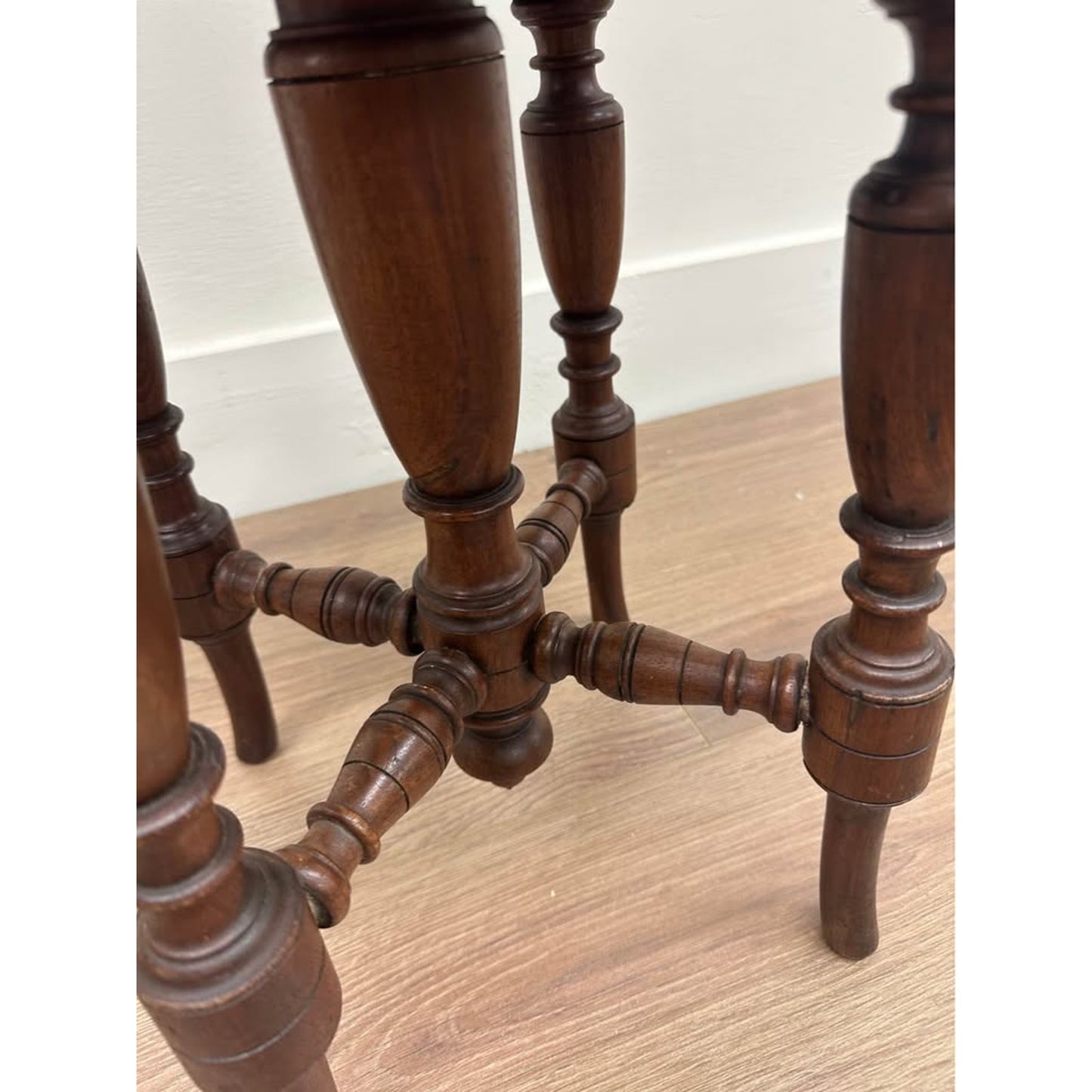 Solid Walnut Piano Stool Late 19th Century Needlepoint