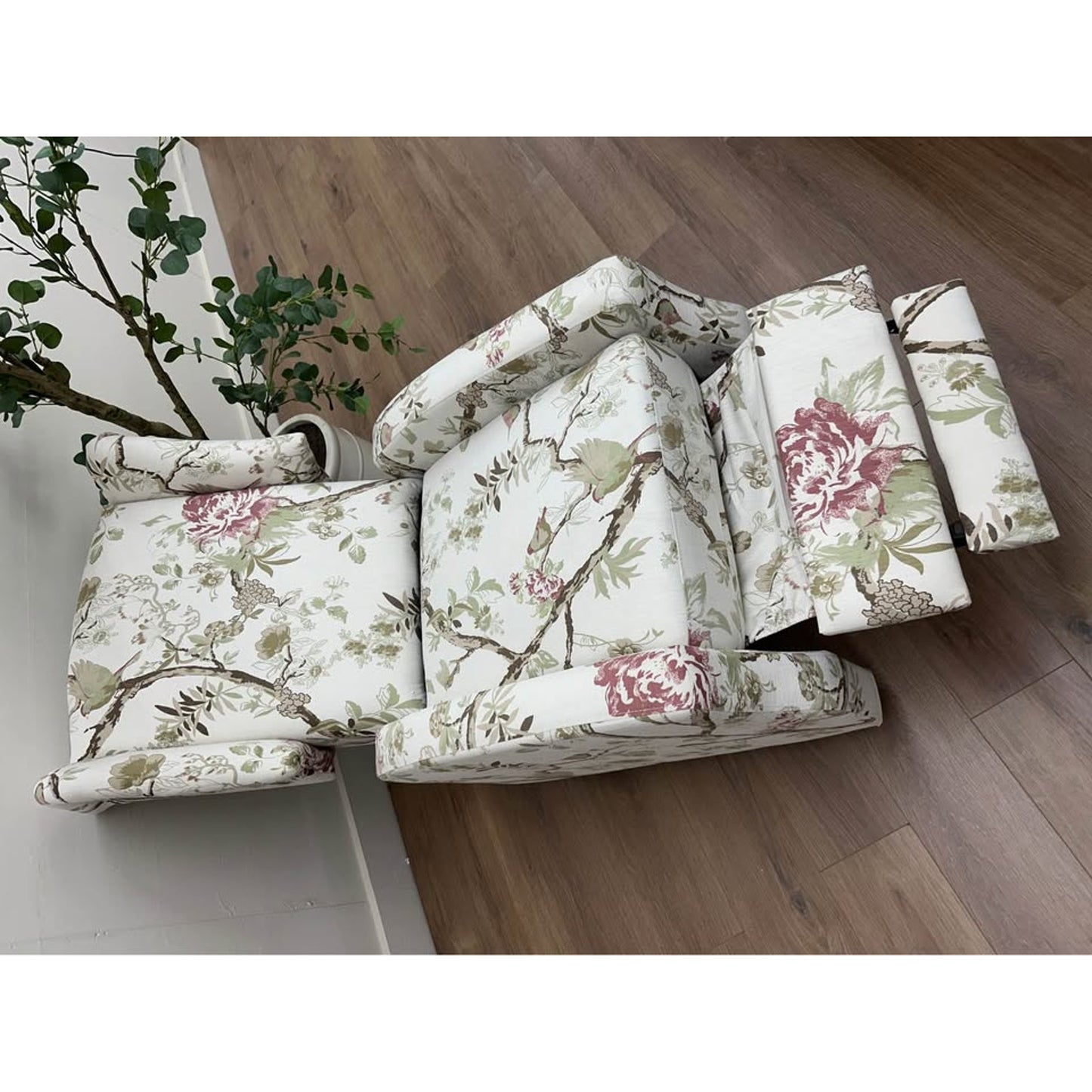 Celia Manual Recliner,French Country BIRD Floral Arm Chair New Karat Home